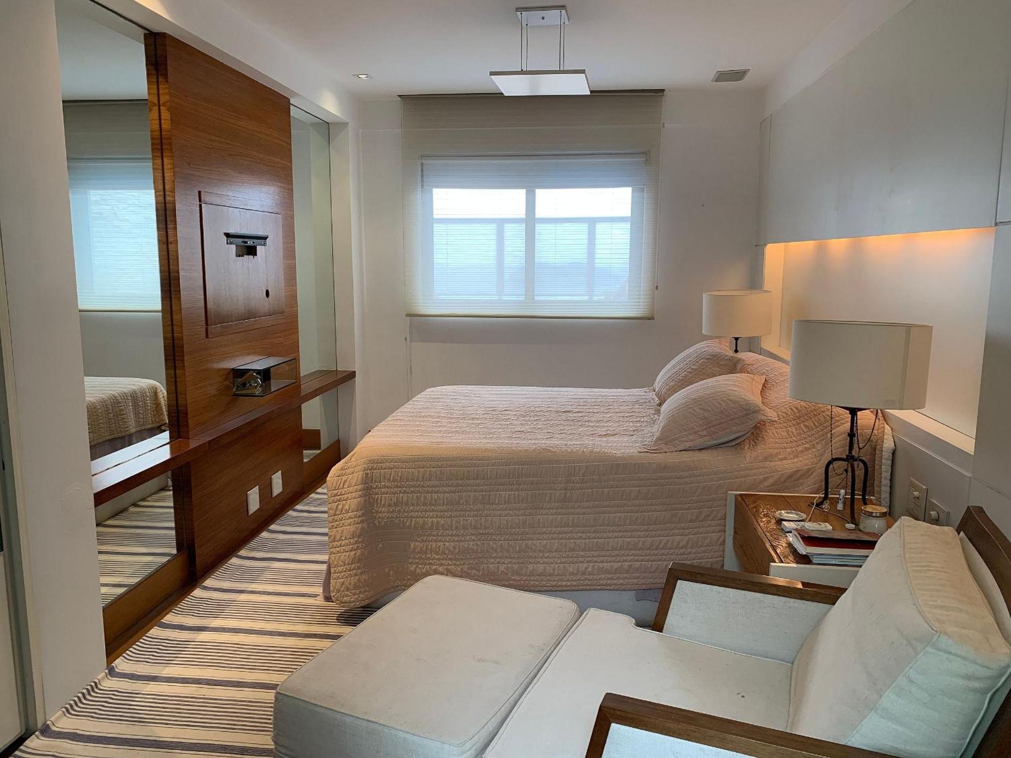 Apartamento Cobertura Duplex Com Piscina E Vista Mar B11-0018