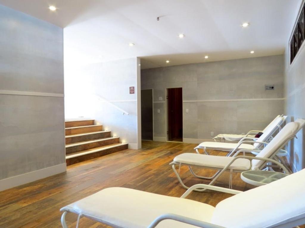 Apartamento Cobertura Duplex Com Piscina E Vista Mar B11-0018 *